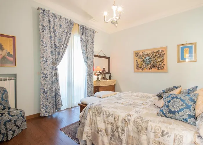 Luxury In Center Apartman